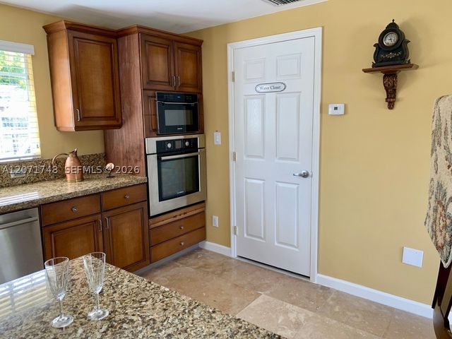 19345 SW 240th St, Homestead, FL 33031