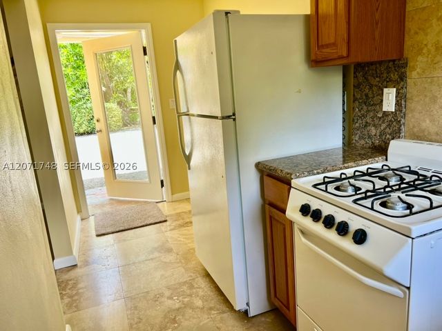 19345 SW 240th St, Homestead, FL 33031