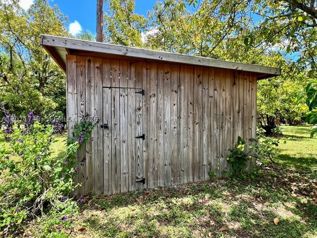 19345 SW 240th St, Homestead, FL 33031