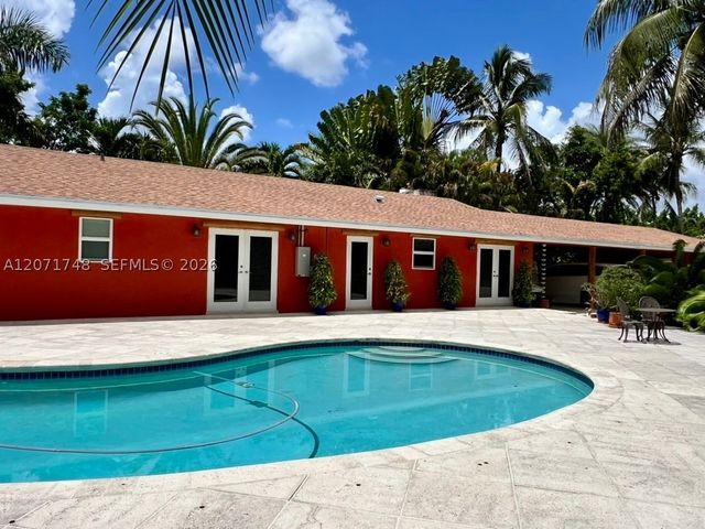 19345 SW 240th St, Homestead, FL 33031