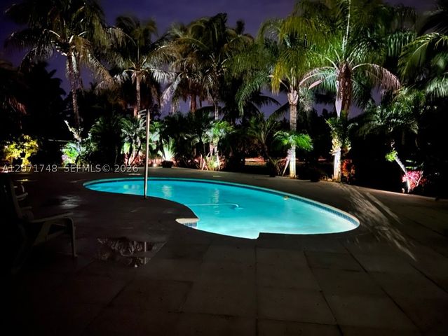 19345 SW 240th St, Homestead, FL 33031