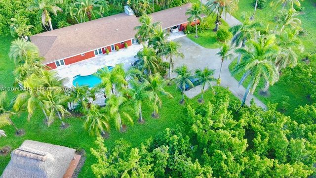 19345 SW 240th St, Homestead, FL 33031