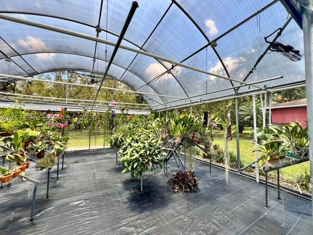 19345 SW 240th St, Homestead, FL 33031