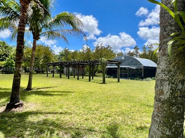 19345 SW 240th St, Homestead, FL 33031