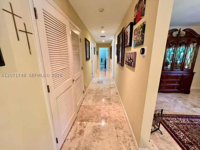 19345 SW 240th St, Homestead, FL 33031