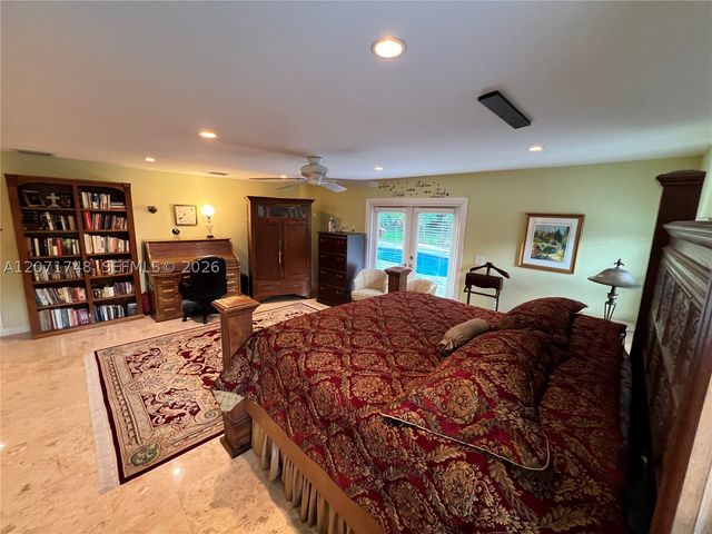 19345 SW 240th St, Homestead, FL 33031