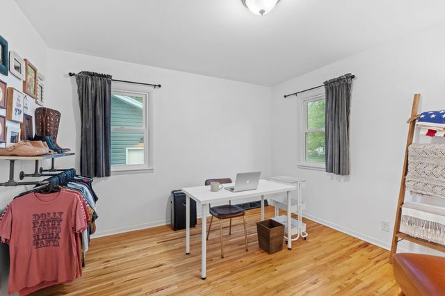 10825 Russell Avenue S, Bloomington, MN 55431