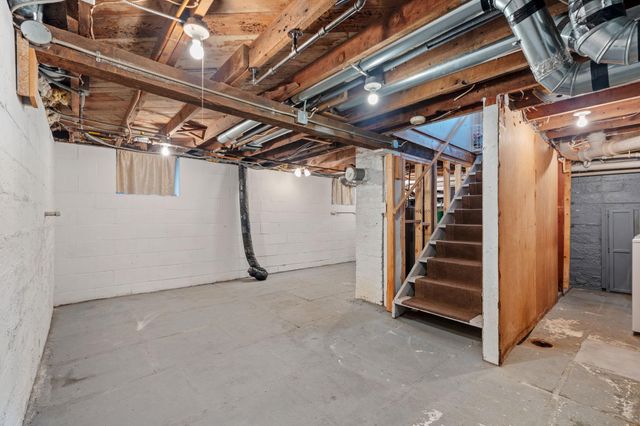 10825 Russell Avenue S, Bloomington, MN 55431