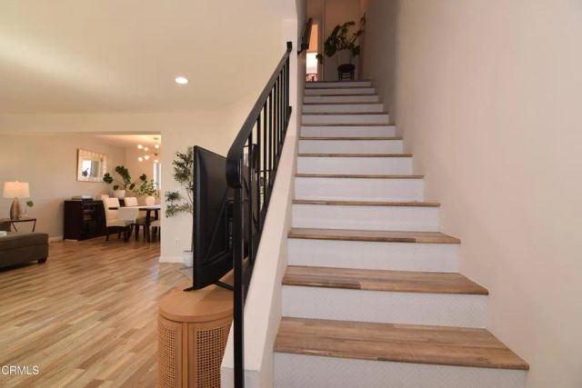 18550 Hatteras Street 73, Tarzana, CA 91356