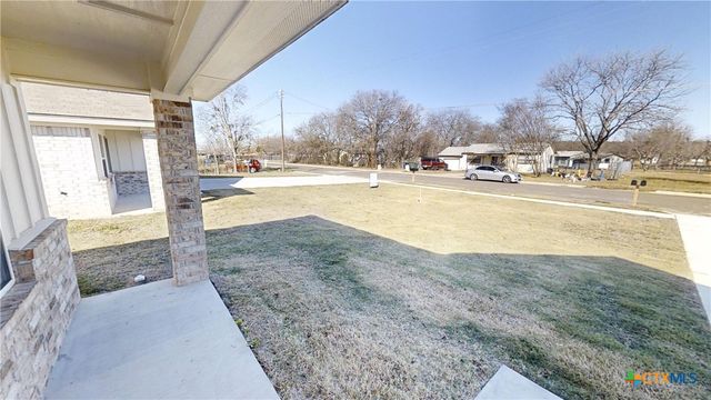 210 E Washington Avenue B, Copperas Cove, TX 76522