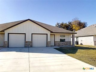 210 E Washington Avenue B, Copperas Cove, TX 76522