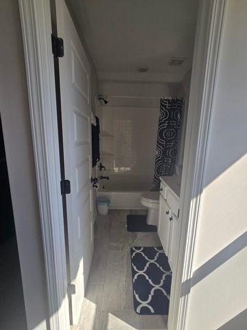 6400 CLARKSON CIR W, Arlington, TN 38002