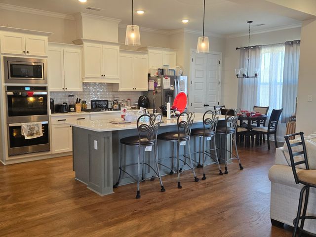 6400 CLARKSON CIR W, Arlington, TN 38002