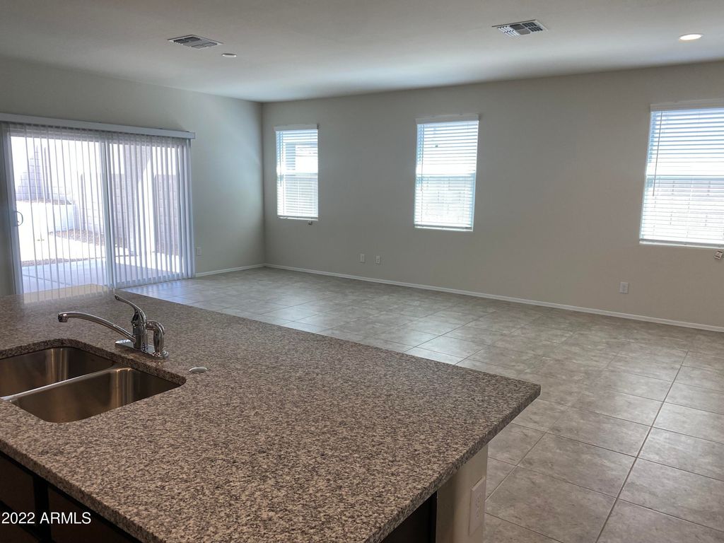 1088 W SAND CANYON Court, Casa Grande, AZ 85122 — photo 5