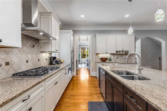 504 S WESTMINSTER Way NE, Atlanta, GA 30307