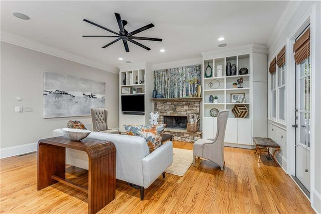 504 S WESTMINSTER Way NE, Atlanta, GA 30307