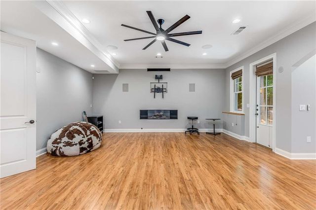 504 S WESTMINSTER Way NE, Atlanta, GA 30307