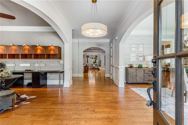 504 S WESTMINSTER Way NE, Atlanta, GA 30307