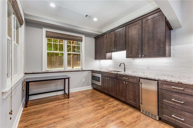 504 S WESTMINSTER Way NE, Atlanta, GA 30307