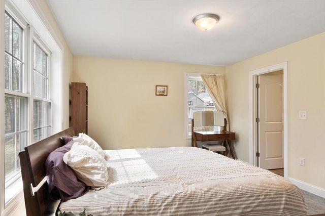 3 Pine Hill Way 3, Harvard, MA 01451