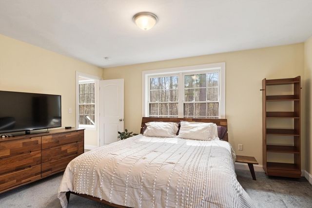 3 Pine Hill Way 3, Harvard, MA 01451