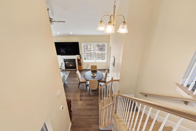 3 Pine Hill Way 3, Harvard, MA 01451