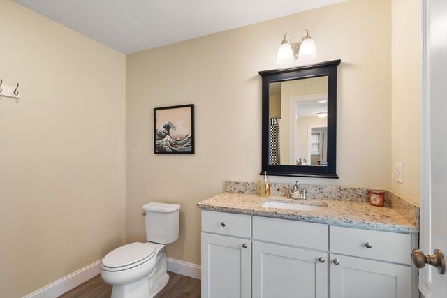 3 Pine Hill Way 3, Harvard, MA 01451