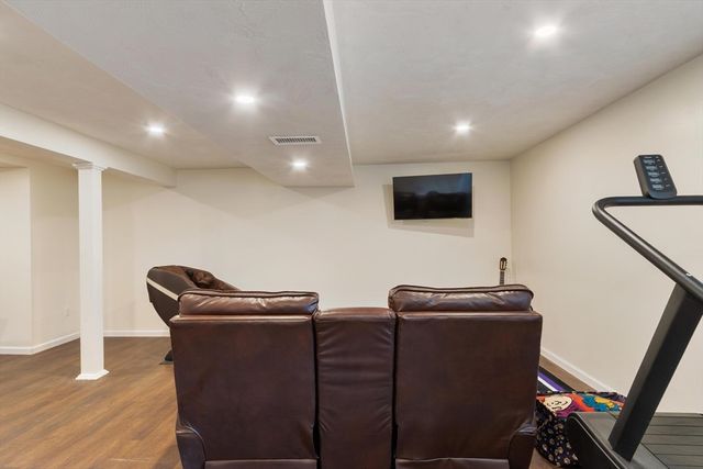 3 Pine Hill Way 3, Harvard, MA 01451