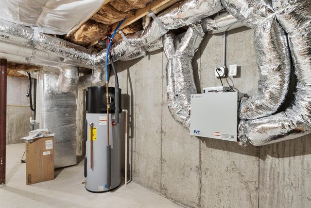 3 Pine Hill Way 3, Harvard, MA 01451