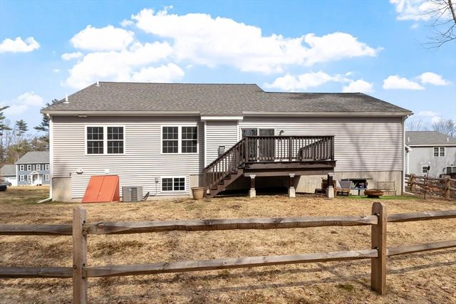 3 Pine Hill Way 3, Harvard, MA 01451