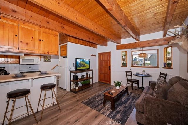 27511 Cappy, Lake Arrowhead, CA 92326