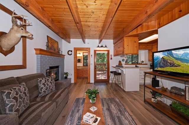 27511 Cappy, Lake Arrowhead, CA 92326