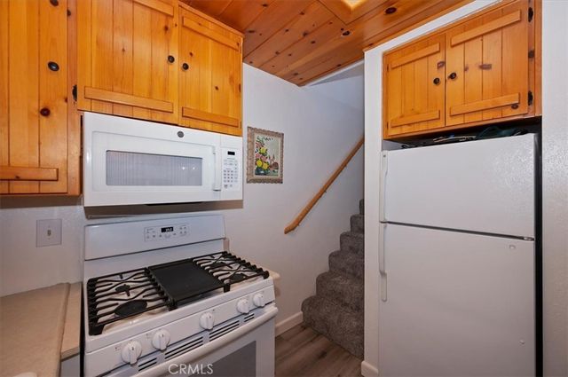 27511 Cappy, Lake Arrowhead, CA 92326