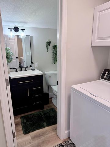 4166 N Christmas Tree Road, Decatur, IL 62521