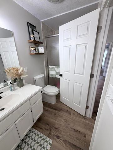 4166 N Christmas Tree Road, Decatur, IL 62521