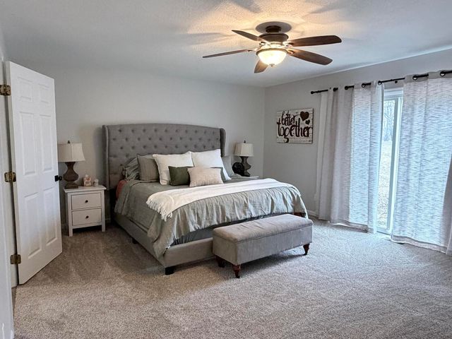 4166 N Christmas Tree Road, Decatur, IL 62521