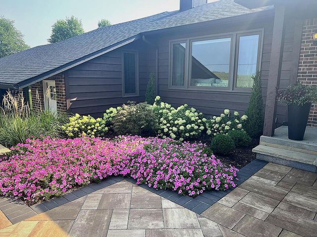 4166 N Christmas Tree Road, Decatur, IL 62521