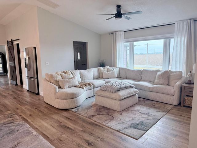 4166 N Christmas Tree Road, Decatur, IL 62521