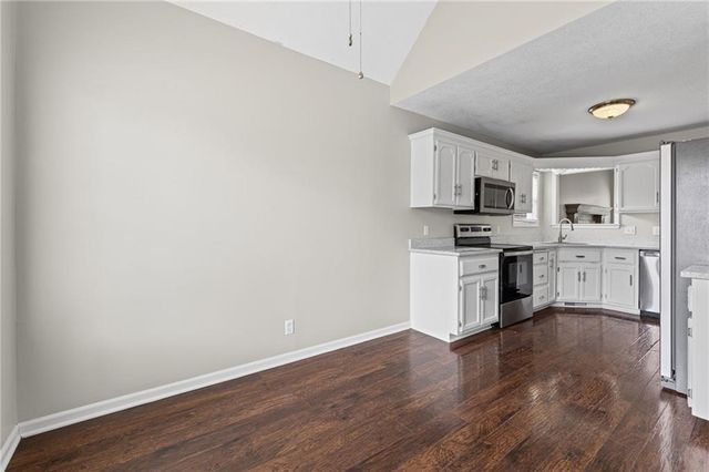 1100 Susan Street, Kearney, MO 64060