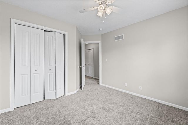 1100 Susan Street, Kearney, MO 64060