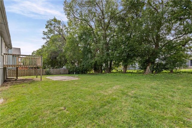 1100 Susan Street, Kearney, MO 64060