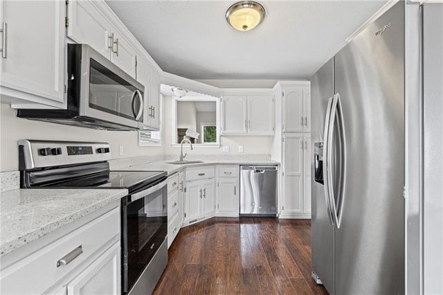 1100 Susan Street, Kearney, MO 64060