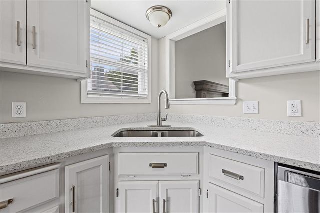 1100 Susan Street, Kearney, MO 64060