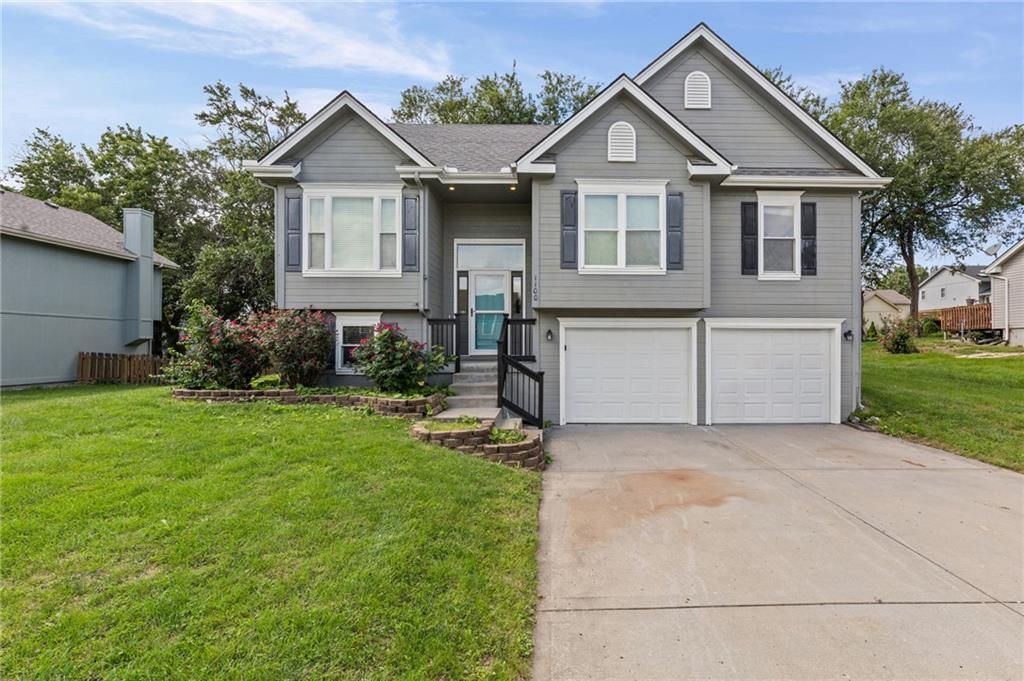 1100 Susan Street, Kearney, MO 64060