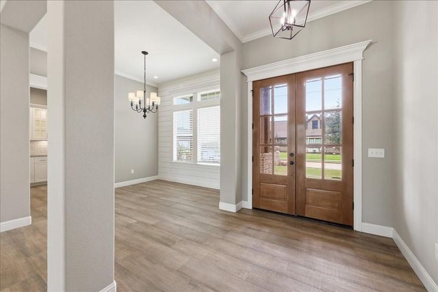 8225 Royal Oaks Dr, Lumberton, TX 77657