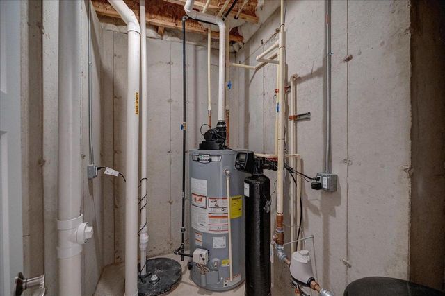 4157 Fox Forest Way, Deforest, WI 53532