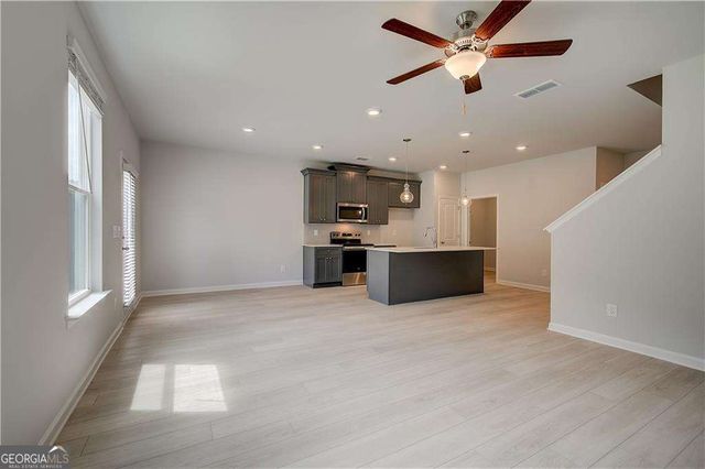 178 Abbotts Crossing Circle, Conyers, GA 30094