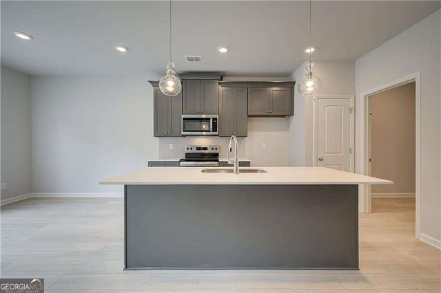 178 Abbotts Crossing Circle, Conyers, GA 30094