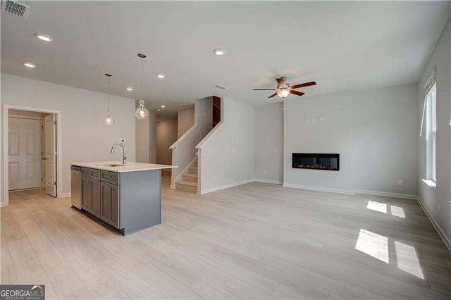 178 Abbotts Crossing Circle, Conyers, GA 30094