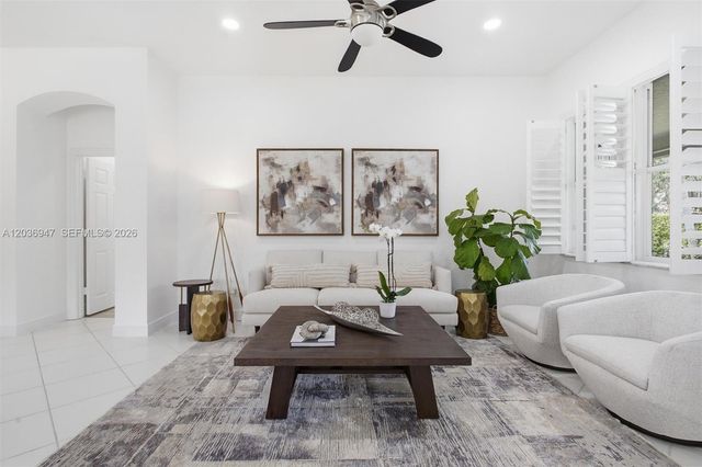 19308 Stonebrook Street, Weston, FL 33332